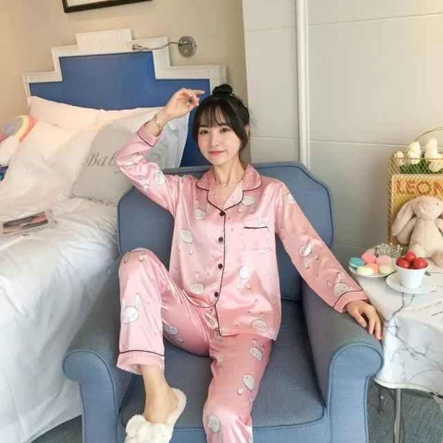 2019 Autumn Women's Pajamas Sets with Flower Print Fashion Luxury Female Faux Silk Two Pieces Shirts   Pants Nighties Sleepwear