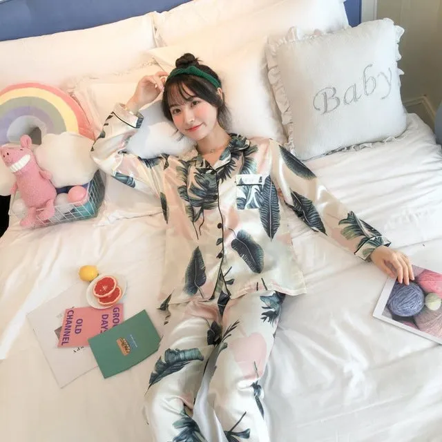 2019 Autumn Women's Pajamas Sets with Flower Print Fashion Luxury Female Faux Silk Two Pieces Shirts   Pants Nighties Sleepwear