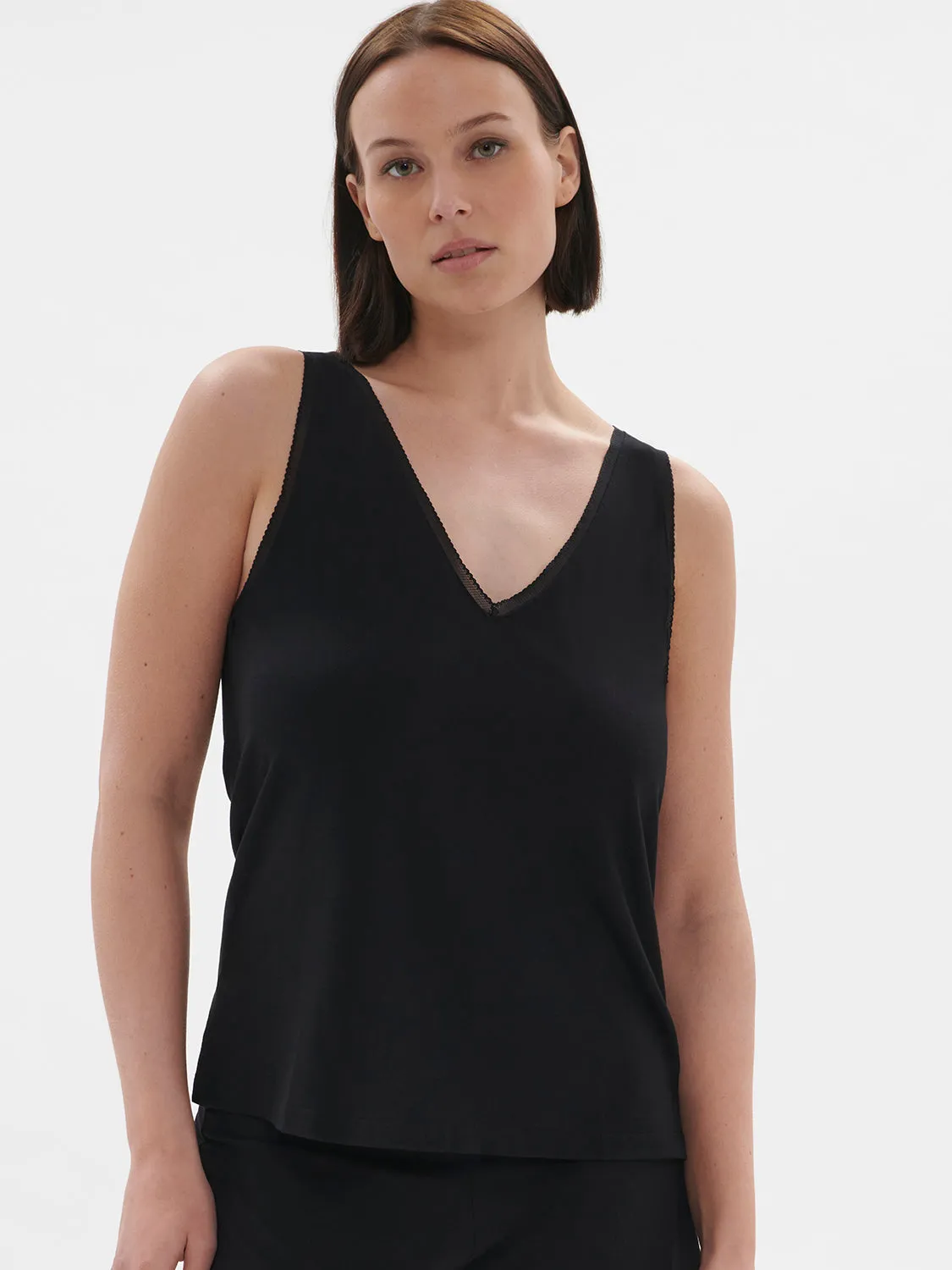 Aurore Sleeveless Tank - black