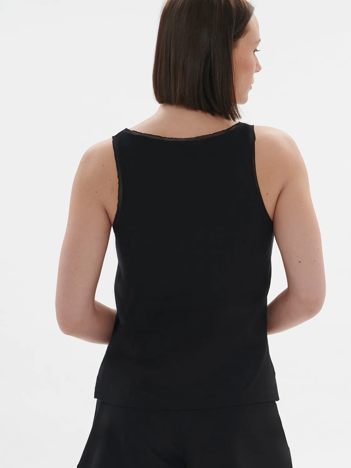 Aurore Sleeveless Tank - black