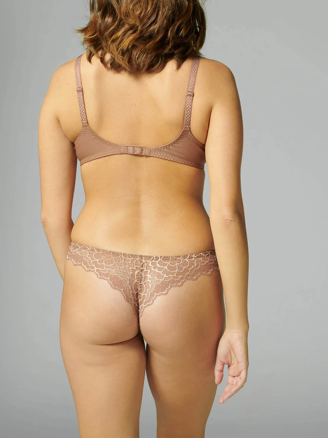 Caresse Tanga - Coco Brown
