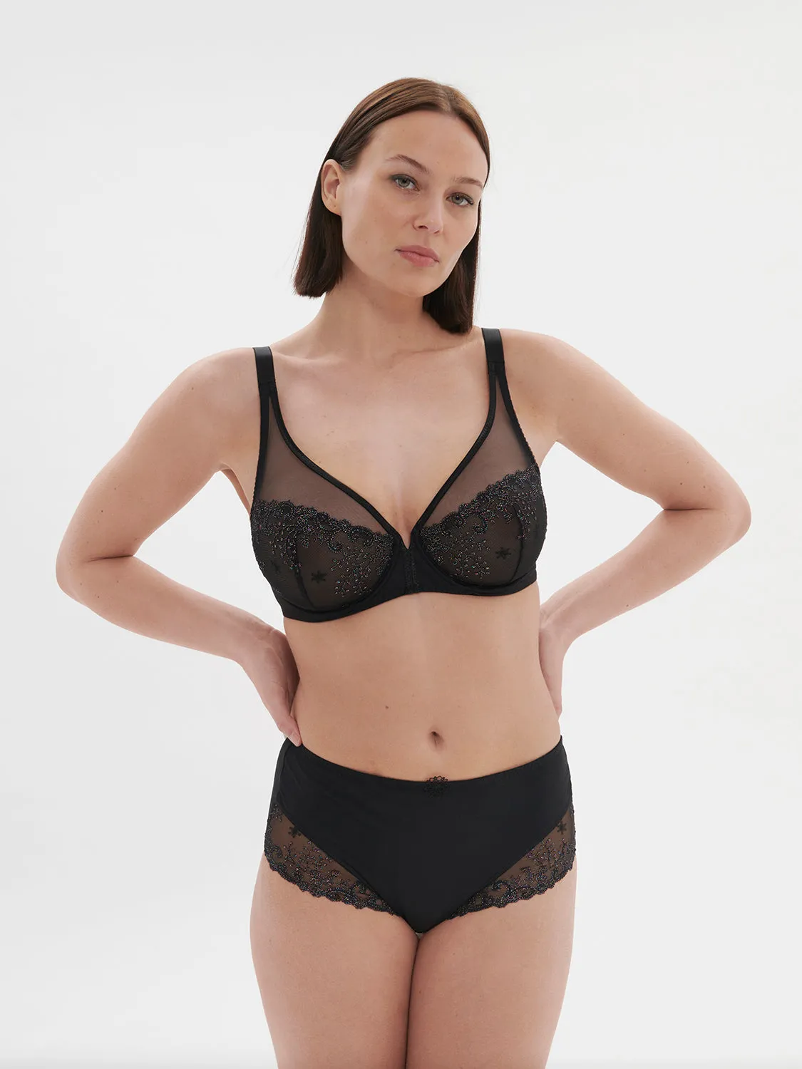 Delice Full Coverage Plunge - Gem Black