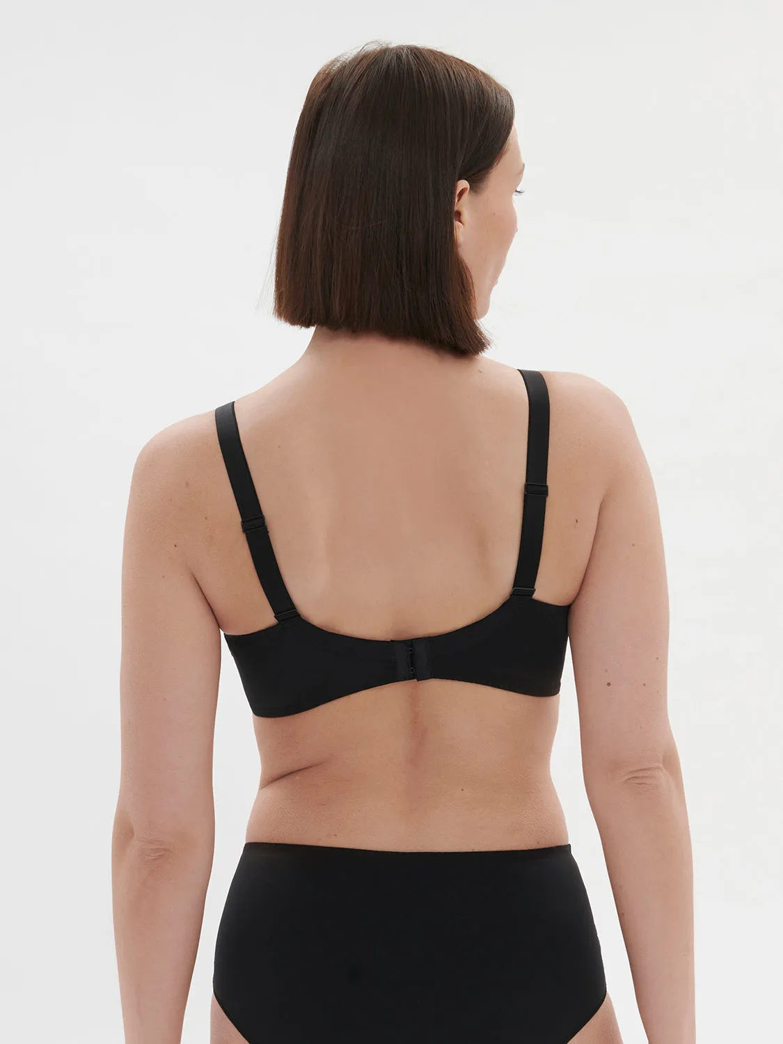 Delice Full Coverage Plunge - Gem Black