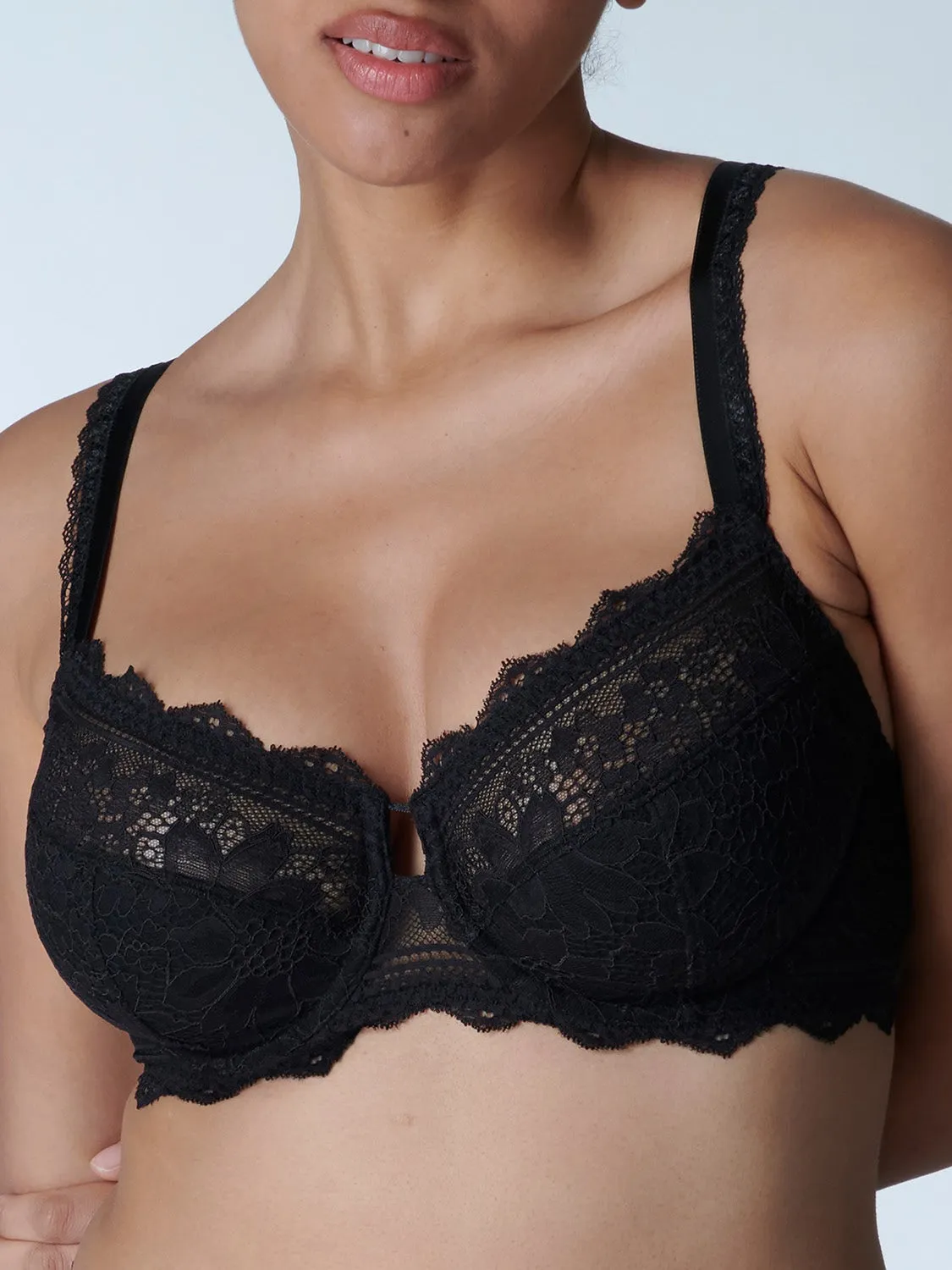 Freesia Full Cup - Black