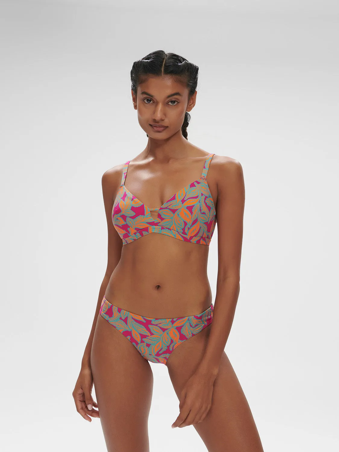 Melia Underwire Triangle - Menara Pink