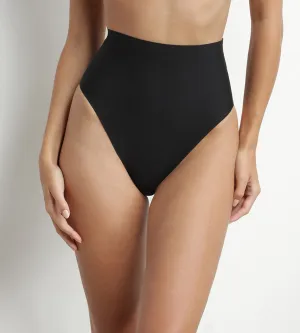 Seamless High-Waist Sculpting Effect String for Women in Black  Dim Silhouette Invisible